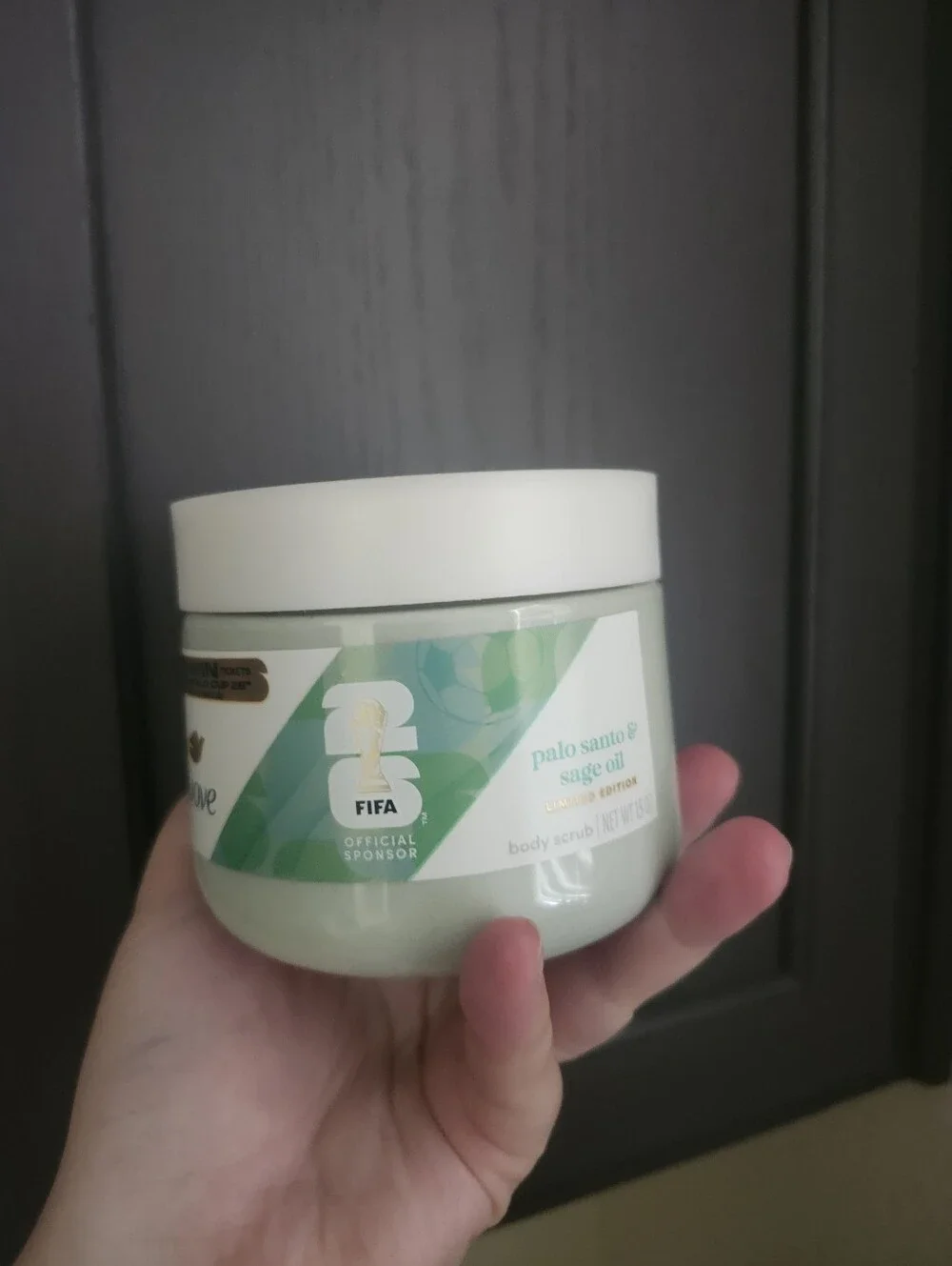 Dove Refreshing Body Exfoliant Scrub — Mint Green